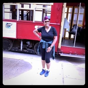 Your seller come shop with me 😘😘😘